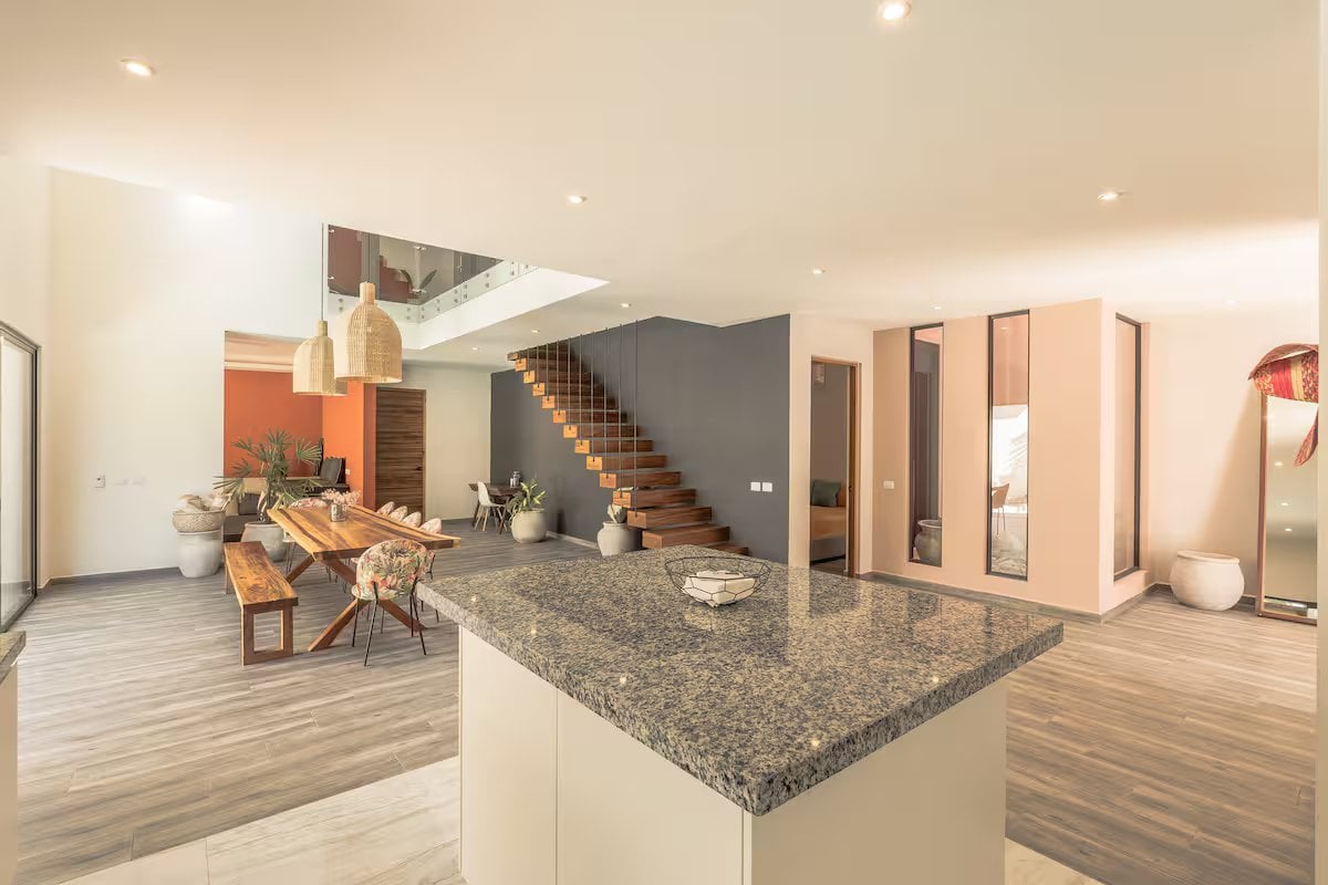 Casa Sueño modern living room